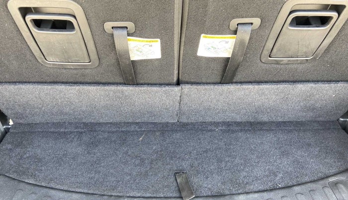 2022 Tata Safari XZA PLUS 6S KAZIRANGA, Diesel, Automatic, 53,966 km, Boot Inside