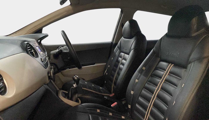 2016 Hyundai Xcent S 1.2, Petrol, Manual, 83,104 km, Right Side Front Door Cabin