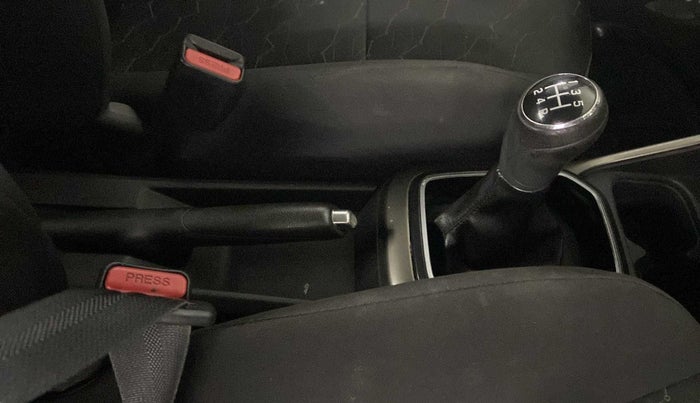 2018 Maruti IGNIS ALPHA 1.2, Petrol, Manual, 1,23,263 km, Gear Lever