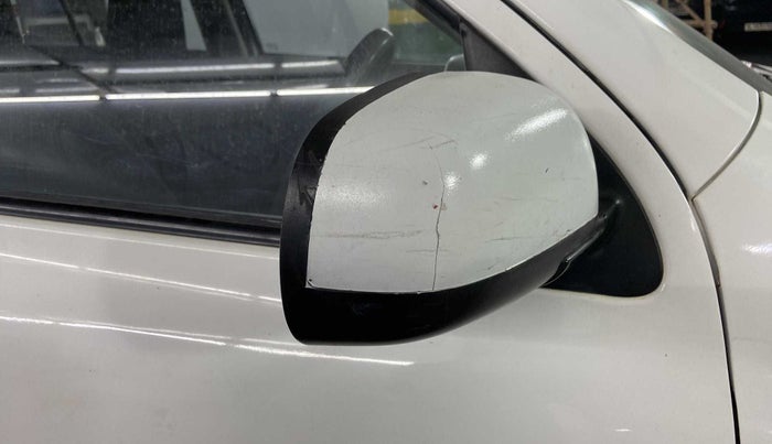 2018 Nissan Micra Active XV, Petrol, Manual, 58,866 km, Right rear-view mirror - Mirror motor not working