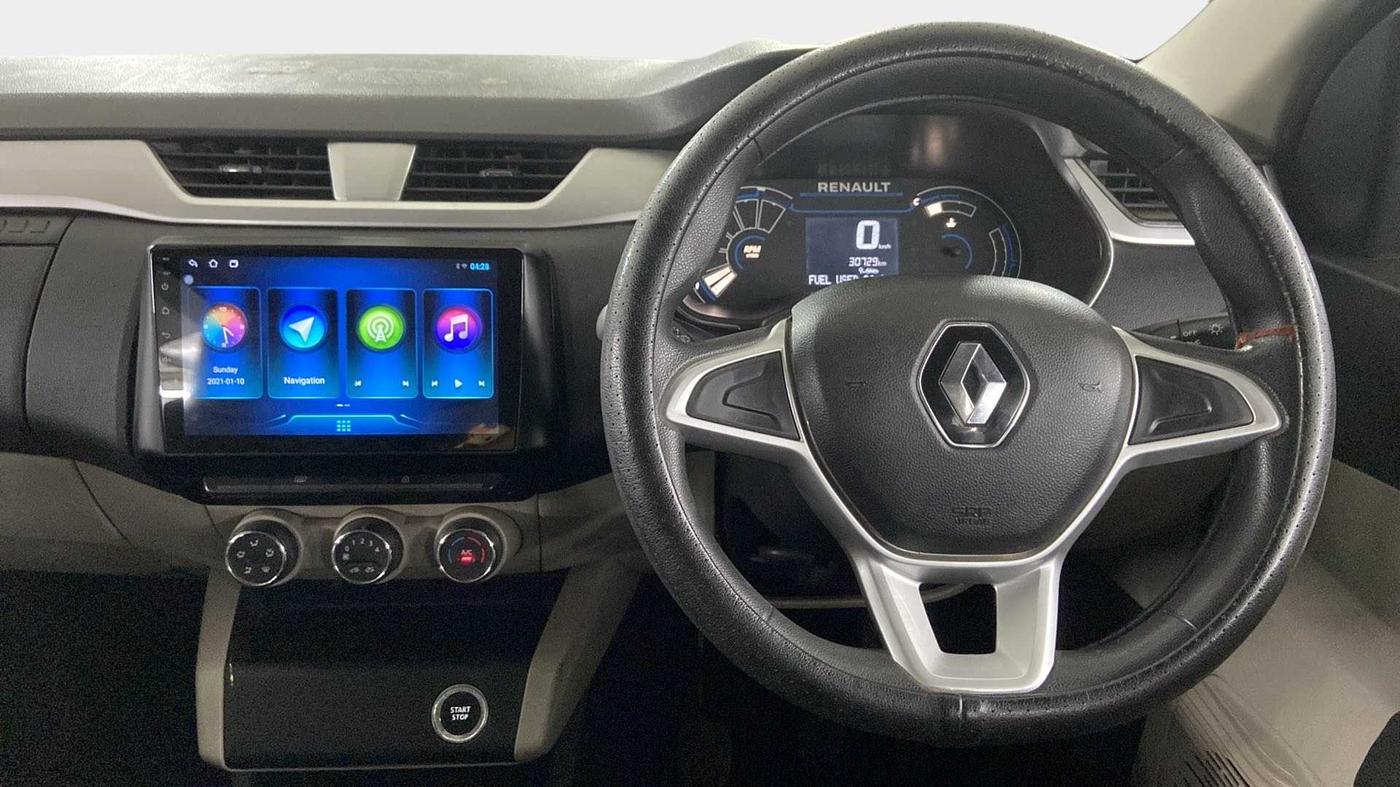 2019 Renault TRIBER RXZ, Petrol, Manual, 30,714 km, Steering Wheel Close Up