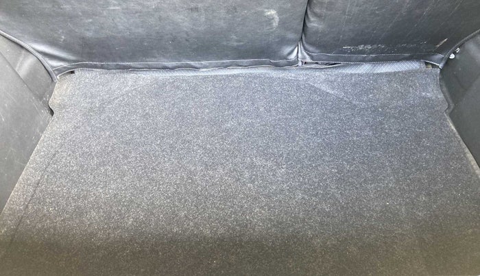 2017 Maruti Baleno ZETA CVT PETROL 1.2, Petrol, Automatic, 65,575 km, Boot Inside