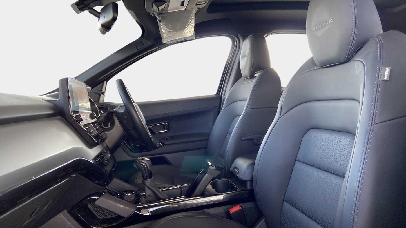 2021 Tata Harrier XZA PLUS 2.0L DARK EDITION, Diesel, Automatic, 22,592 km, Right Side Front Door Cabin