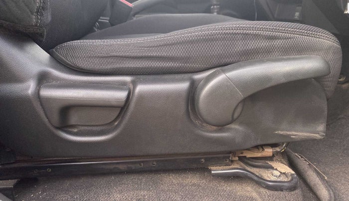 2017 Honda Jazz 1.2L I-VTEC VX, Petrol, Manual, 78,399 km, Driver Side Adjustment Panel