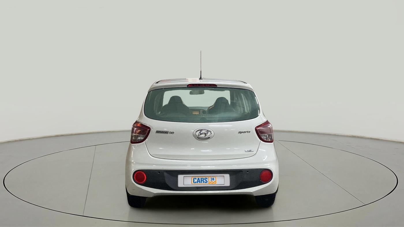 2017 Hyundai Grand i10 SPORTZ 1.2 KAPPA VTVT, Petrol, Manual, 19,754 km, Back/Rear
