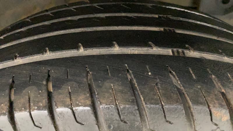 2017 Renault Duster RXS CVT, Petrol, Automatic, 61,457 km, Left Rear Tyre Tread