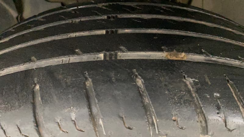 2017 Renault Duster RXS CVT, Petrol, Automatic, 61,457 km, Left Front Tyre Tread