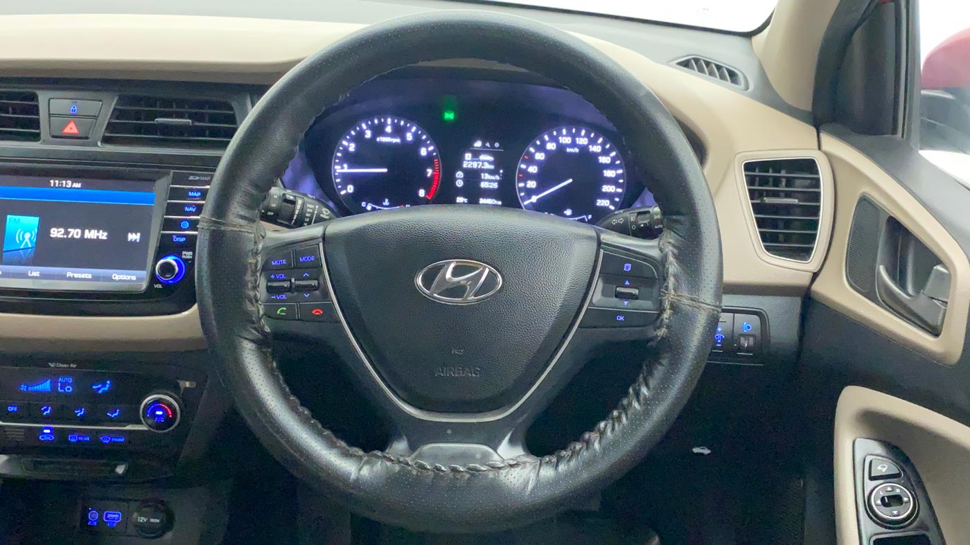 2016 Hyundai Elite i20 ASTA 1.2 (O), Petrol, Manual, 34,509 km, Steering Wheel Close Up