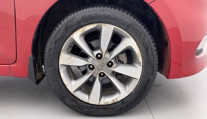 2016 Hyundai Elite i20 ASTA 1.2 (O), Petrol, Manual, 34,509 km, Right Front Wheel