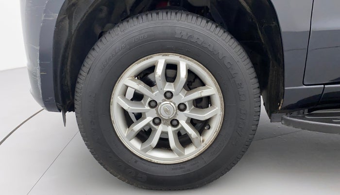 2016 Mahindra TUV300 T8, Diesel, Manual, 73,666 km, Left Front Wheel