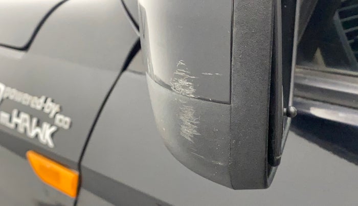 2016 Mahindra TUV300 T8, Diesel, Manual, 73,666 km, Left rear-view mirror - Minor scratches