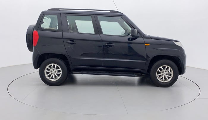 2016 Mahindra TUV300 T8, Diesel, Manual, 73,666 km, Right Side View
