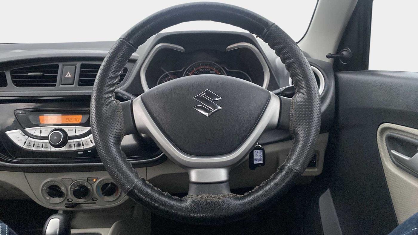 2016 Maruti Alto K10 VXI AMT, Petrol, Automatic, 41,219 km, Steering Wheel Close Up