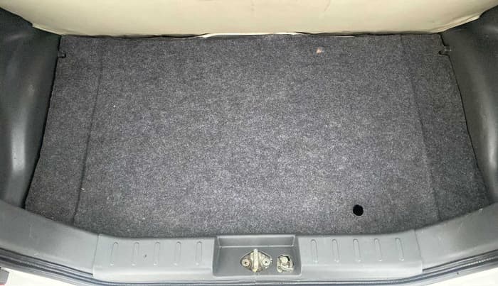 2016 Maruti Alto K10 VXI AMT, Petrol, Automatic, 41,219 km, Boot Inside