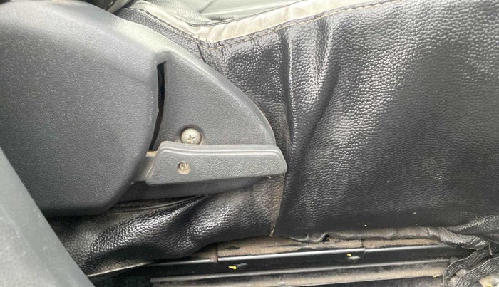 2016 Maruti Alto 800 VXI, Petrol, Manual, 45,970 km, Driver Side Adjustment Panel