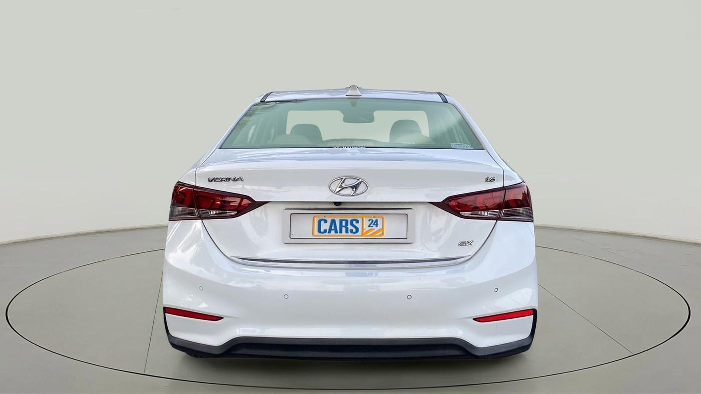 2018 Hyundai Verna 1.6 VTVT SX, Petrol, Manual, 87,005 km, Back/Rear