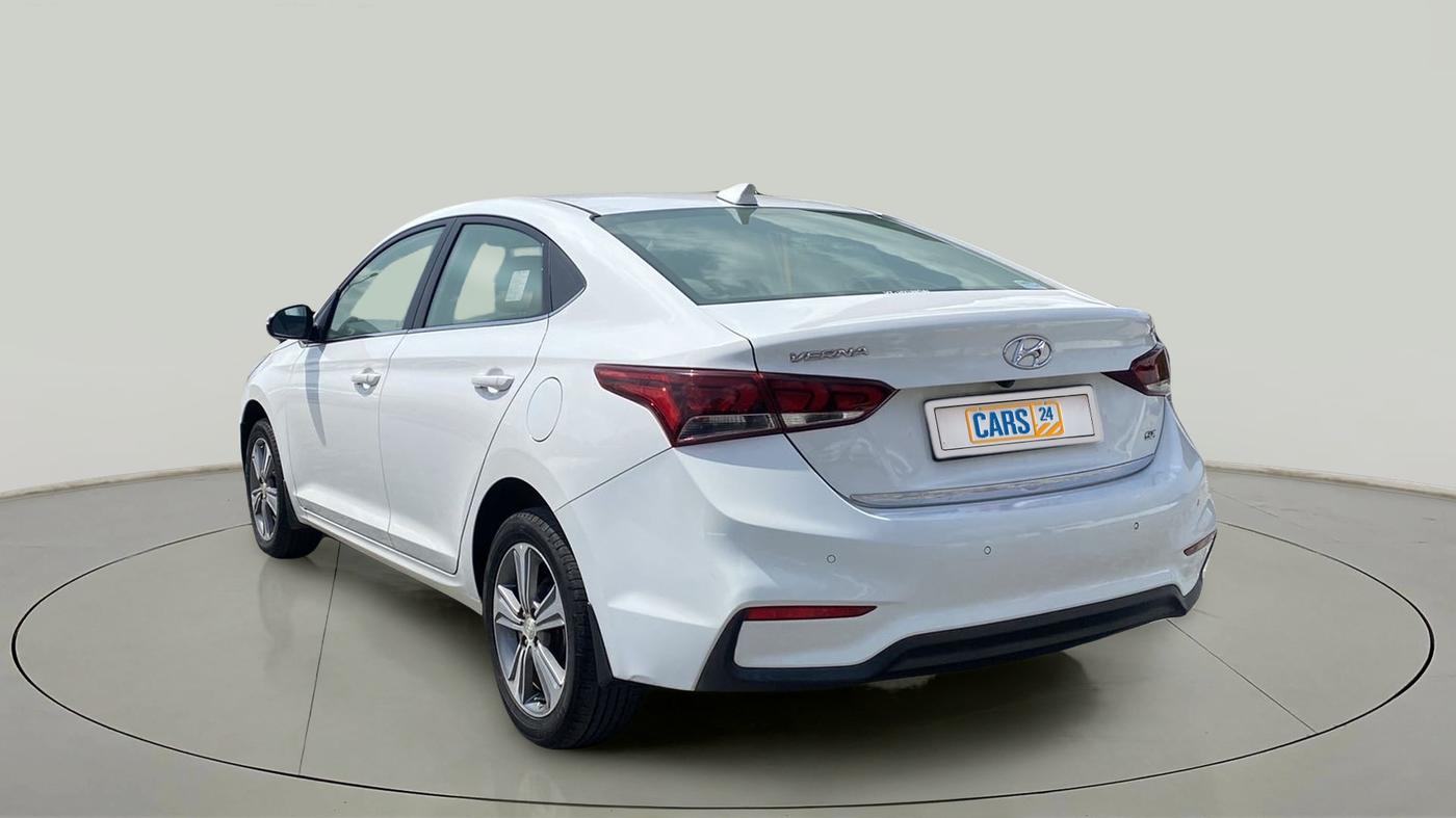 2018 Hyundai Verna 1.6 VTVT SX, Petrol, Manual, 87,005 km, Left Back Diagonal