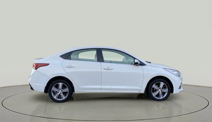 2018 Hyundai Verna 1.6 VTVT SX, Petrol, Manual, 87,005 km, Right Side View
