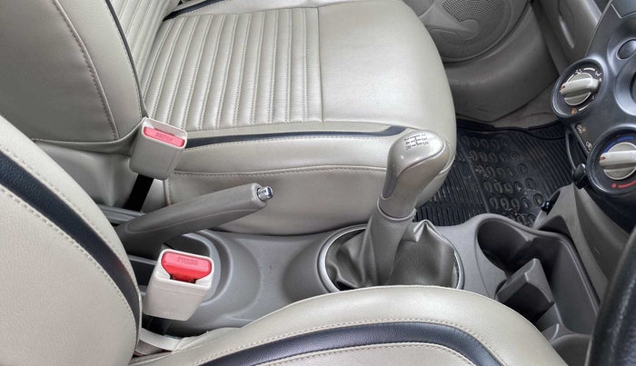 2015 Nissan Micra XL PETROL, Petrol, Manual, 43,905 km, Gear Lever
