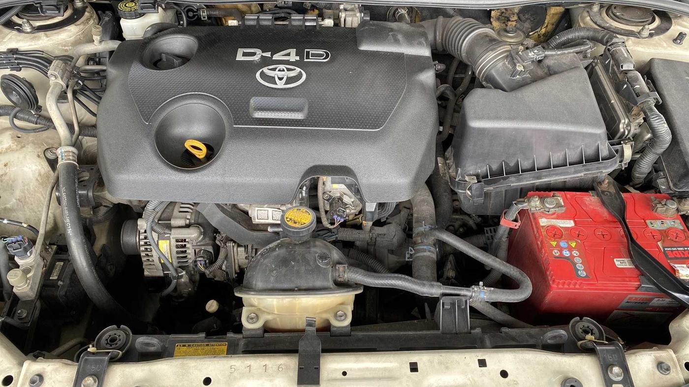 2011 Toyota Corolla Altis GL DIESEL, Diesel, Manual, 90,929 km, Open Bonet