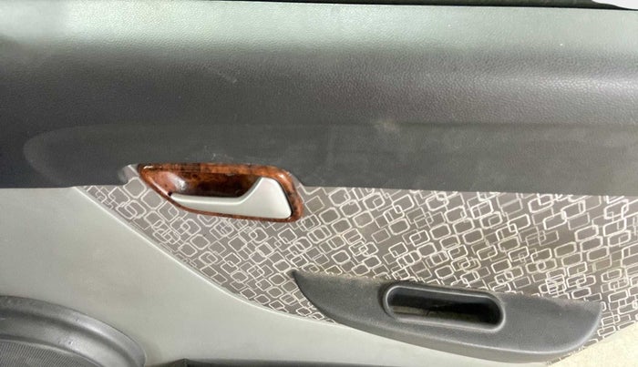 2018 Maruti Alto 800 LXI, Petrol, Manual, 21,448 km, Driver Side Door Panels Control