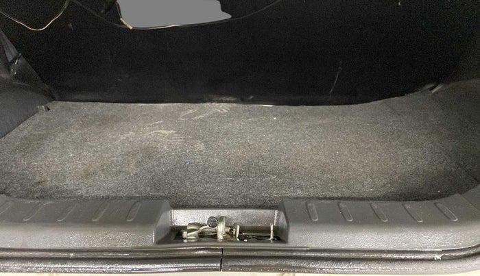 2018 Maruti Alto 800 LXI, Petrol, Manual, 21,448 km, Boot Inside