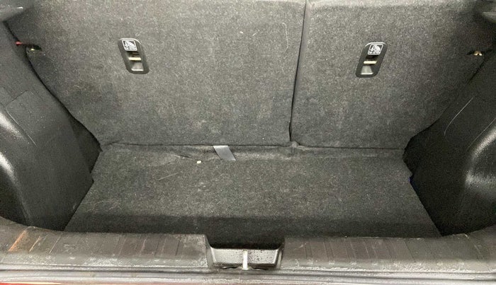 2021 Maruti Baleno ZETA CVT PETROL 1.2, Petrol, Automatic, 30,854 km, Boot Inside