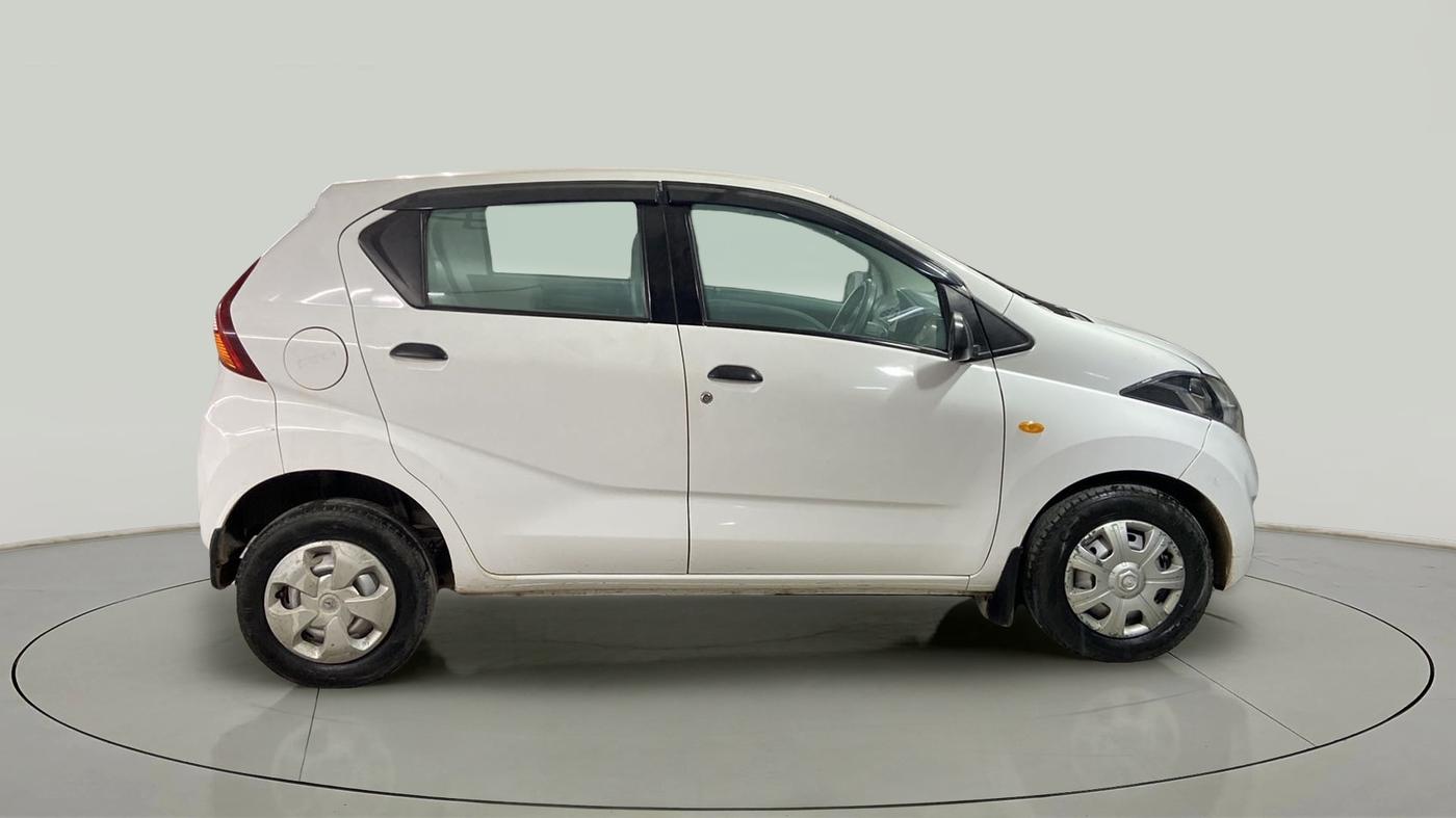2019 Datsun Redi Go A, Petrol, Manual, 51,271 km, Right Side View