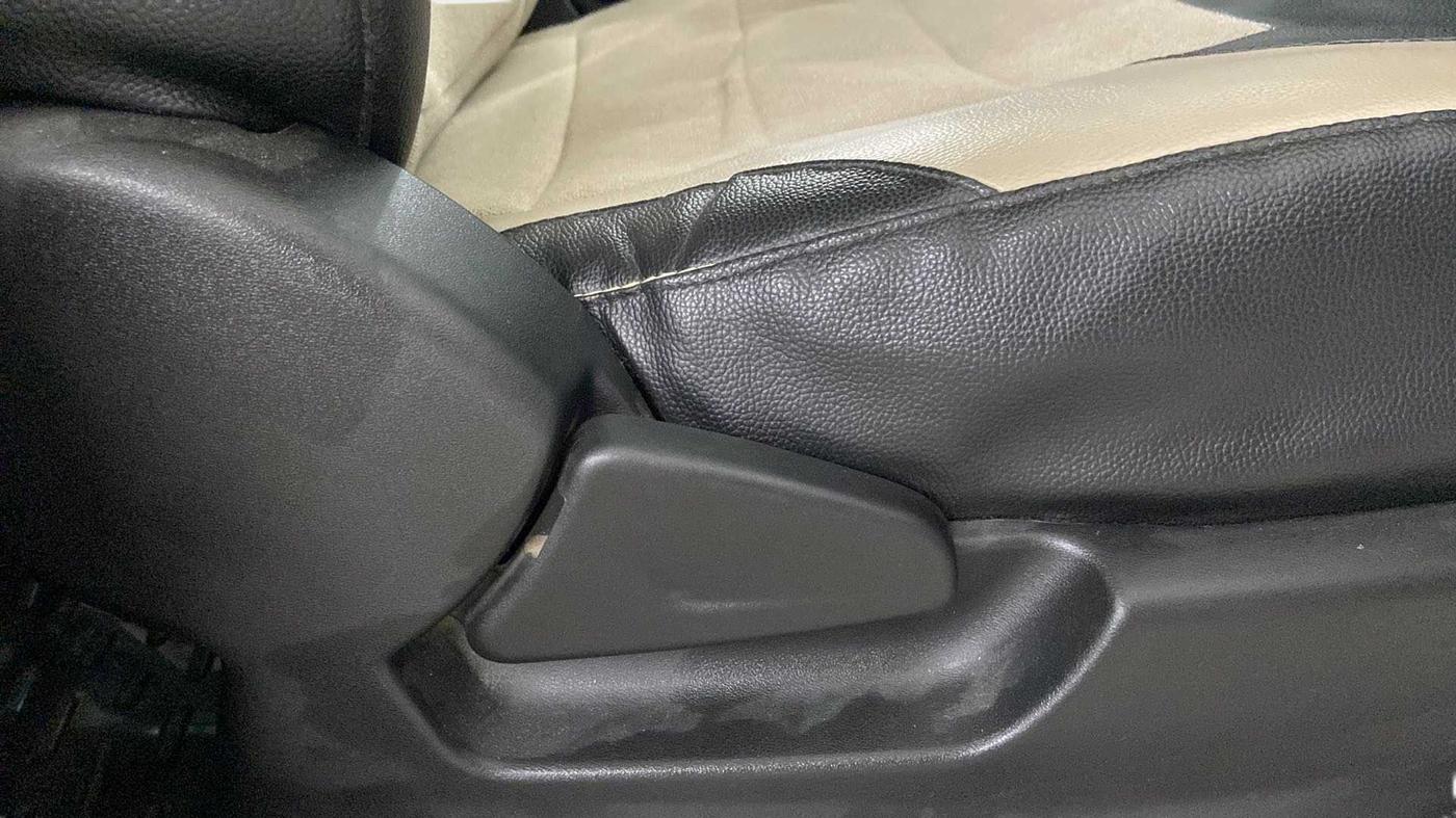 2019 Datsun Redi Go A, Petrol, Manual, 51,271 km, Driver Side Adjustment Panel