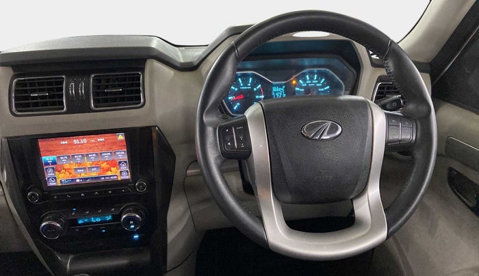2019 Mahindra Scorpio S11 2WD, Diesel, Manual, 33,657 km, Steering Wheel Close Up
