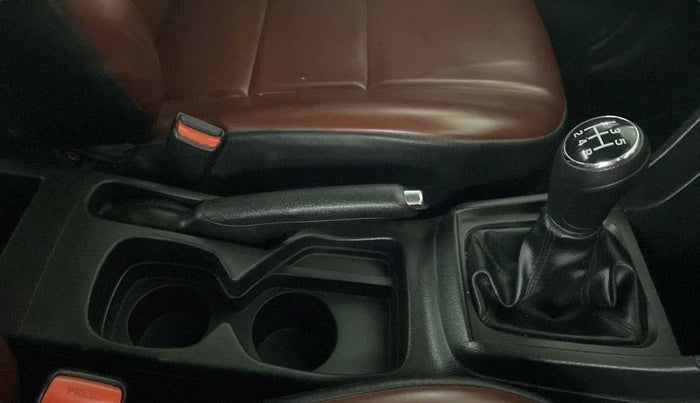 2020 Maruti Vitara Brezza VXI, Petrol, Manual, 35,982 km, Gear Lever