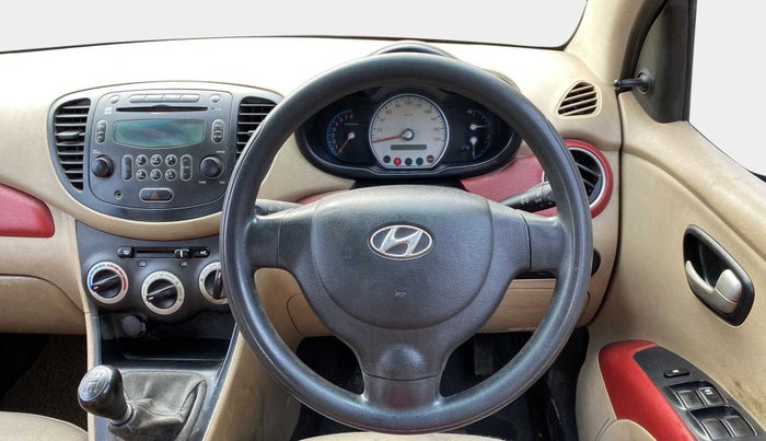 2010 Hyundai i10 SPORTZ 1.2, Petrol, Manual, 60,846 km, Steering Wheel Close Up