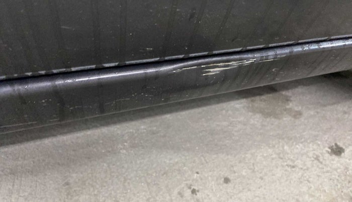 2021 Maruti Alto VXI, Petrol, Manual, 22,928 km, Right running board - Slightly dented