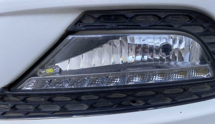 2014 Hyundai Elite i20 ASTA 1.4 CRDI, Diesel, Manual, 94,755 km, Left fog light - Not working