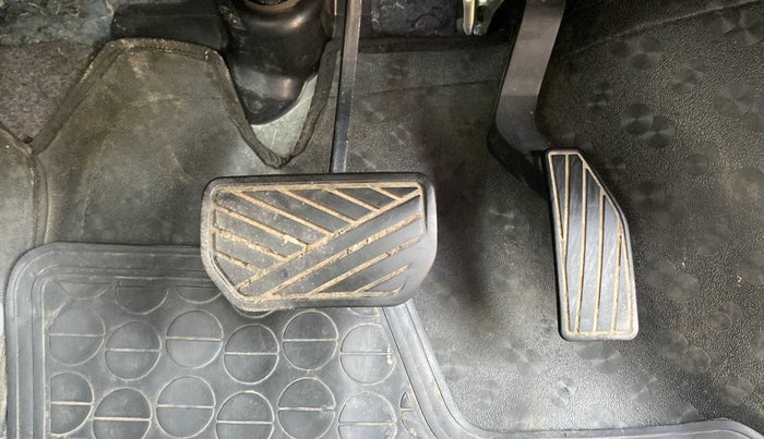 2014 Maruti Celerio VXI AMT, Petrol, Automatic, 66,397 km, Pedals