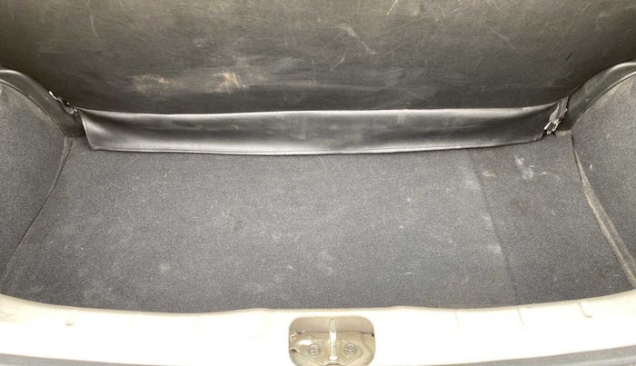 2020 Hyundai NEW SANTRO MAGNA 1.1 CORPORATE EDITION, Petrol, Manual, 17,846 km, Boot Inside