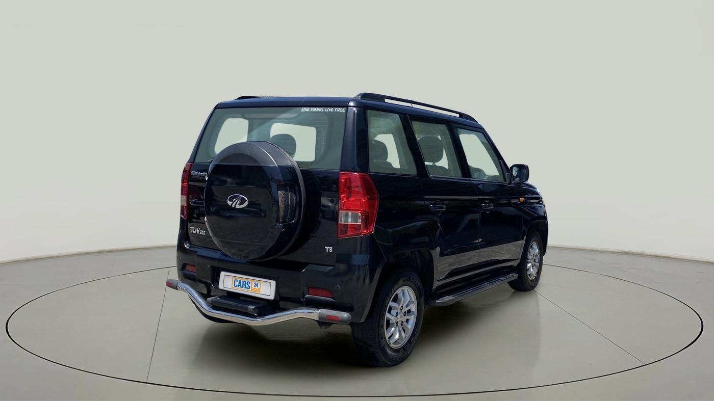2017 Mahindra TUV300 T8, Diesel, Manual, 52,602 km, Right Back Diagonal
