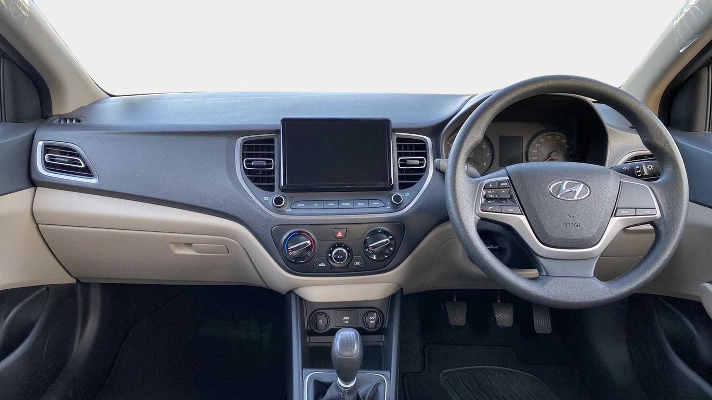 2021 Hyundai Verna S PLUS 1.5 VTVT, Petrol, Manual, 2,630 km, Dashboard