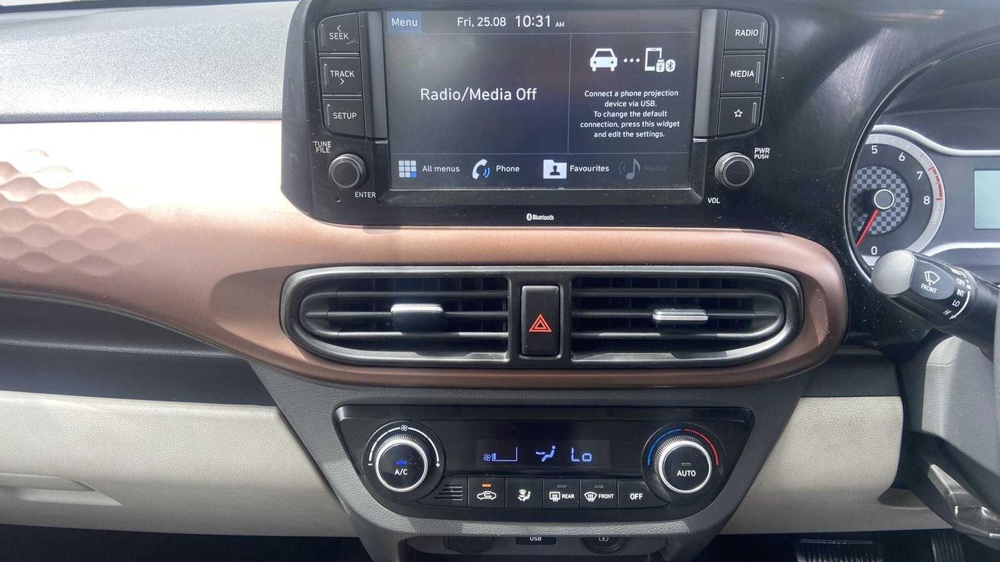 2020 Hyundai AURA SX PLUS 1.2 AMT, Petrol, Automatic, 23,583 km, Air Conditioner