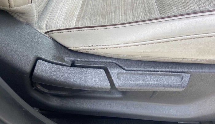 2020 Hyundai AURA SX PLUS 1.2 AMT, Petrol, Automatic, 23,583 km, Driver Side Adjustment Panel