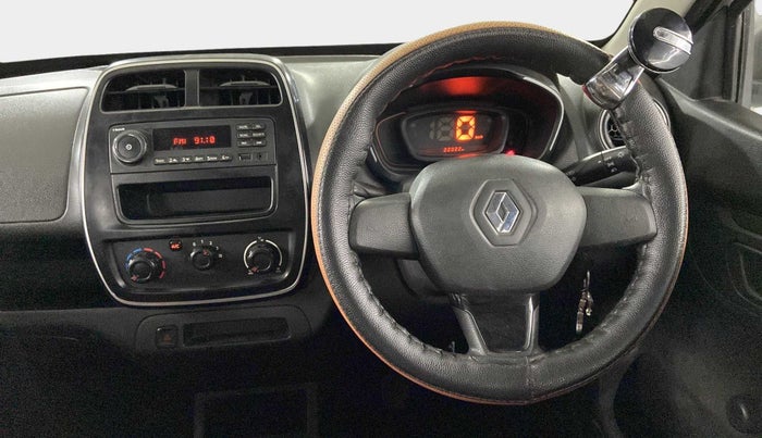 2017 Renault Kwid RXL 1.0, Petrol, Manual, 23,871 km, Steering Wheel Close Up