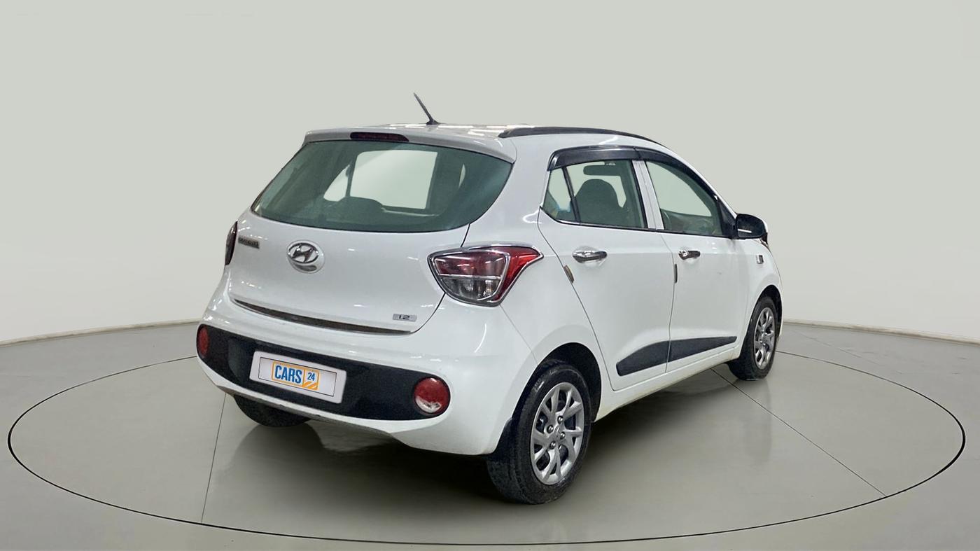 2019 Hyundai Grand i10 MAGNA 1.2 KAPPA VTVT, Petrol, Manual, 42,474 km, Right Back Diagonal