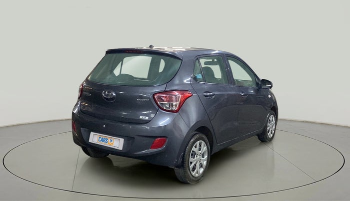 2016 Hyundai Grand i10 MAGNA 1.2 KAPPA VTVT, Petrol, Manual, 27,998 km, Right Back Diagonal