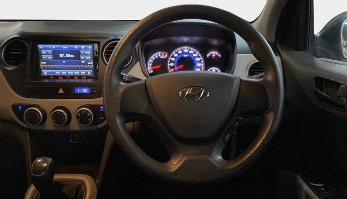 2016 Hyundai Grand i10 MAGNA 1.2 KAPPA VTVT, Petrol, Manual, 27,998 km, Steering Wheel Close Up