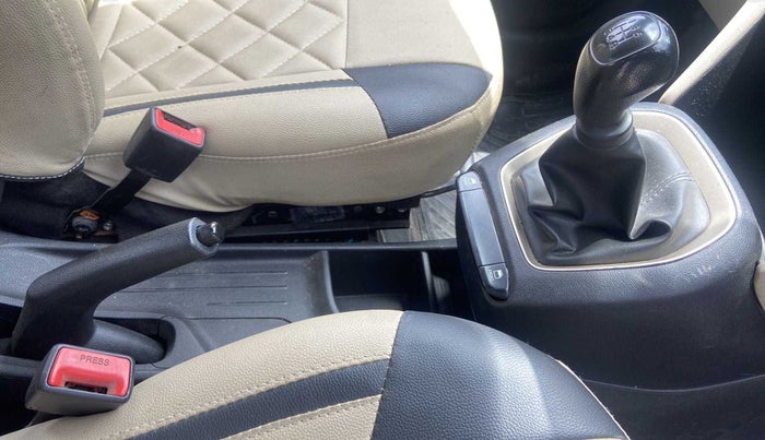 2019 Hyundai NEW SANTRO ERA, CNG, Manual, 72,066 km, Gear Lever