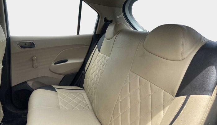 2019 Hyundai NEW SANTRO ERA, CNG, Manual, 72,066 km, Right Side Rear Door Cabin