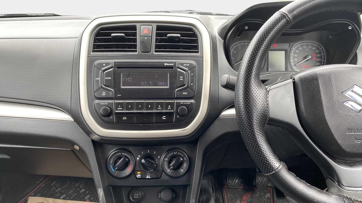 2021 Maruti Vitara Brezza LXI, Petrol, Manual, 29,882 km, Air Conditioner