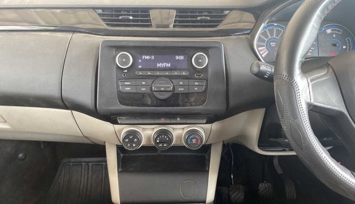 2019 Renault TRIBER RXL MT, Petrol, Manual, 40,131 km, Infotainment System