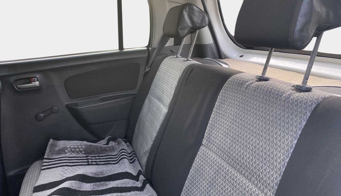 2012 Maruti Wagon R 1.0 LXI, CNG, Manual, 56,336 km, Right Side Rear Door Cabin