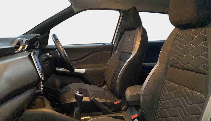 2021 Nissan MAGNITE XV PREMIUM, Petrol, Manual, 23,801 km, Right Side Front Door Cabin